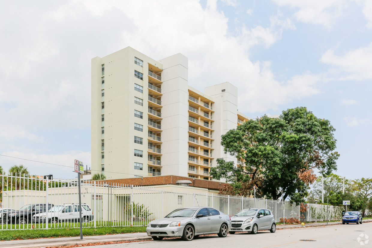 Building Photo - Claude Pepper Tower