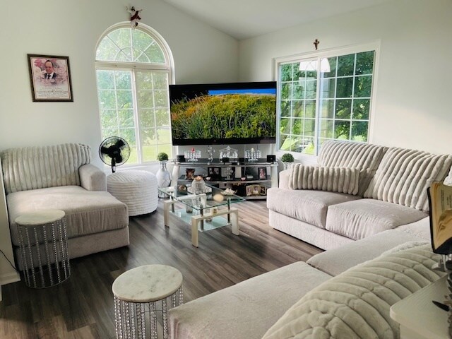 Foto del edificio - 3192 Teal Bay Ct