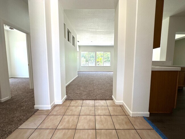 Foto del edificio - 3545 Laguna Ct