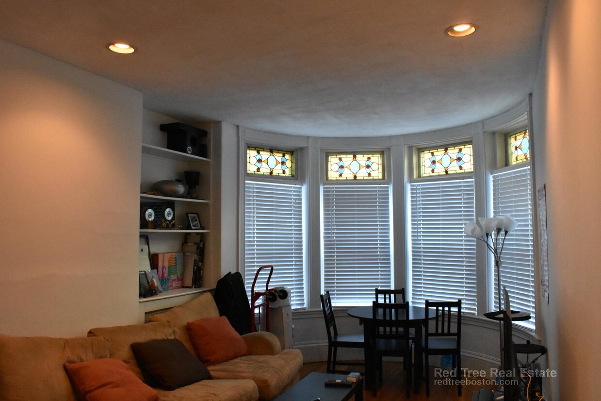 45 Westland Ave Unit 5r Boston Ma 02115 Apartment For Rent In Primary Photo 45 Westland Ave