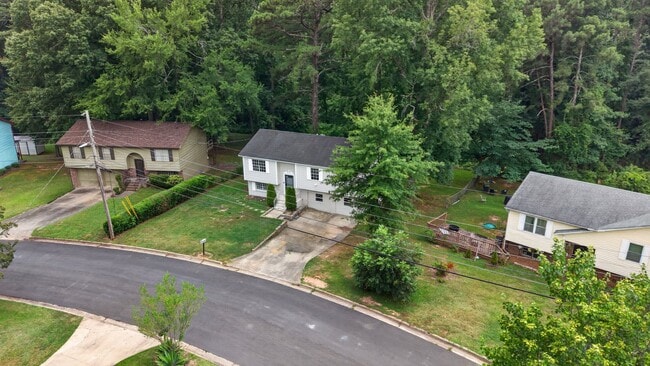 Foto del edificio - 9175 Settlers Grove Rd NE