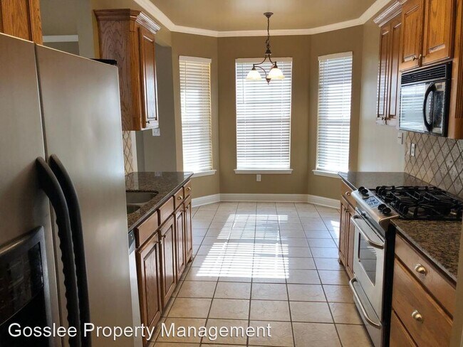 Building Photo - 3 br, 2 bath House - 4005 Elizabeth Lane