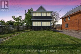 Building Photo - 344 Midland Ave
