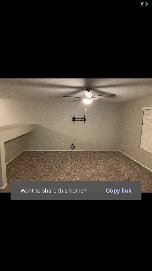 Family room - 28244 Springvale Ln