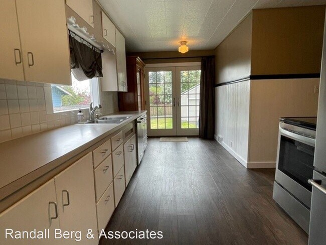 Building Photo - 3 br, 2 bath House - 15446 21st Avenue SW