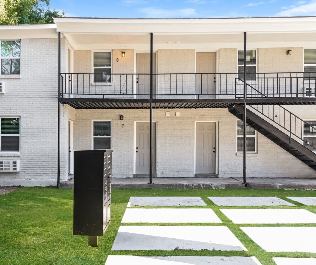 Foto principal - Seventh Street Apts (1018)