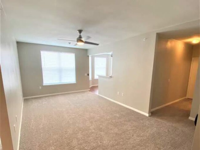 Building Photo - 1 bedroom in Houston TX 77090