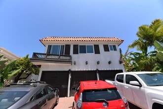 Building Photo - 248 Avenida Del Poniente