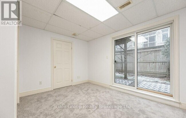 Building Photo - 1248 Guelph Line