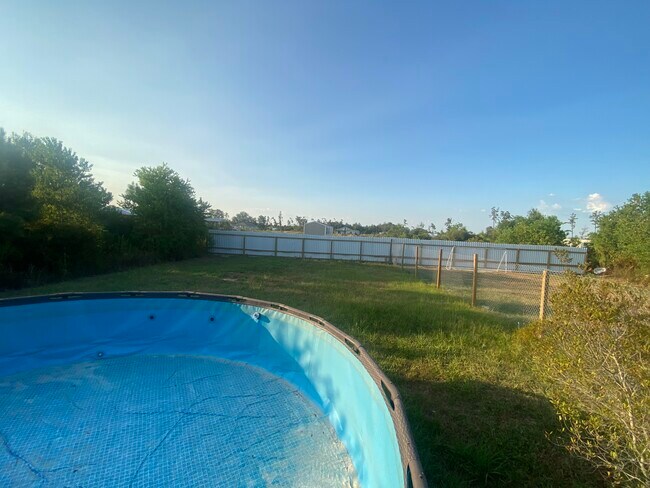 Foto del edificio - 75 Rd 5213