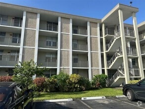 Building Photo - 2998 NW 48th Terrace