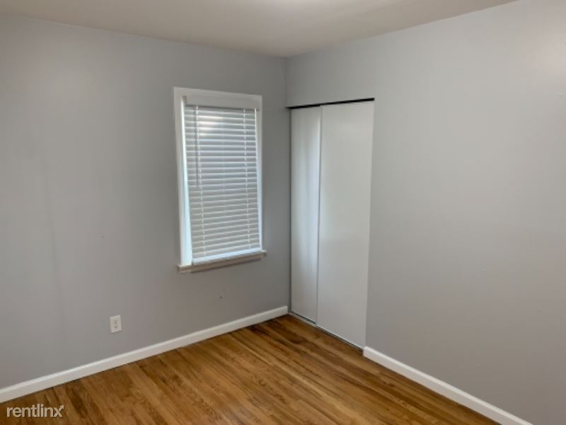 Primary Photo - 2 br, 1 bath House - 1041 E Madge Ave