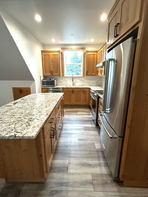 Foto del edificio - 4344 Walnut Dr