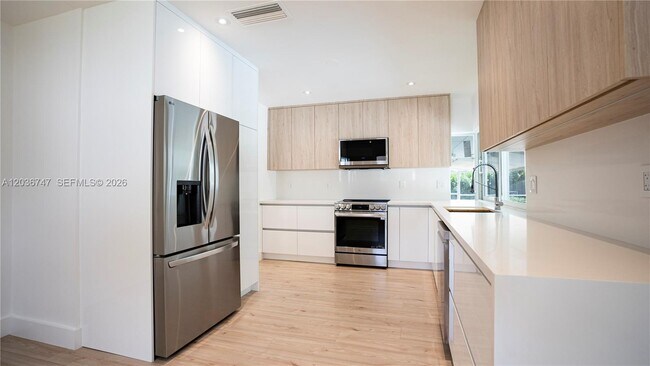 Foto del edificio - 15340 SW 85th Ave