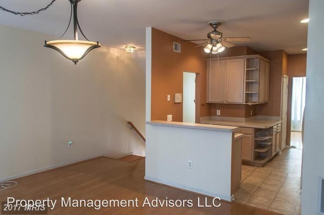 Building Photo - 6951 Banchory Ct