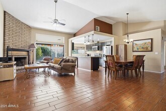 Building Photo - 5713 E Nisbet Rd