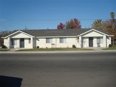Building Photo - 803 R St