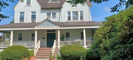 Building Photo - 117 Fire Island Ave