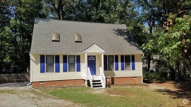 Building Photo - 8900 White Pickett Cir