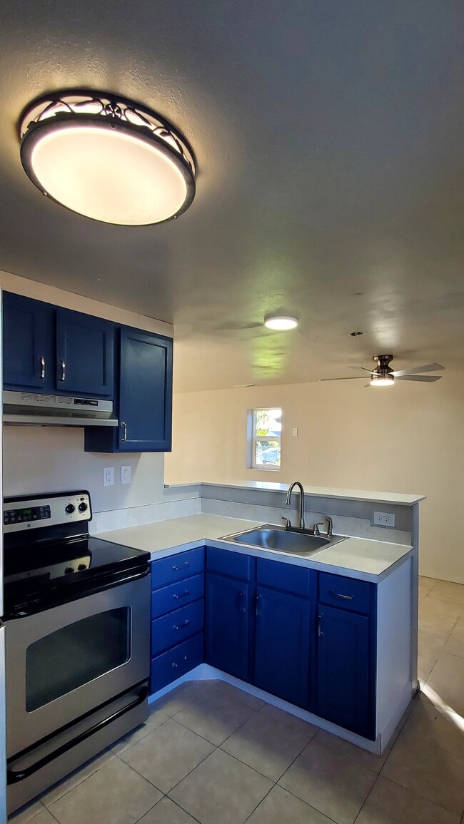 Foto del edificio - 1907 W Shoshone St