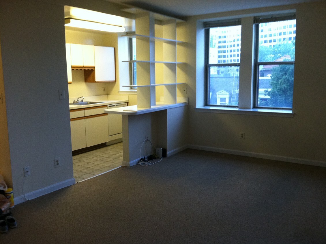 kitchen/ living room - 1920 S St NW