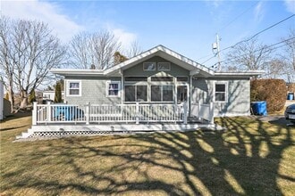 Building Photo - 30 Warren Ave