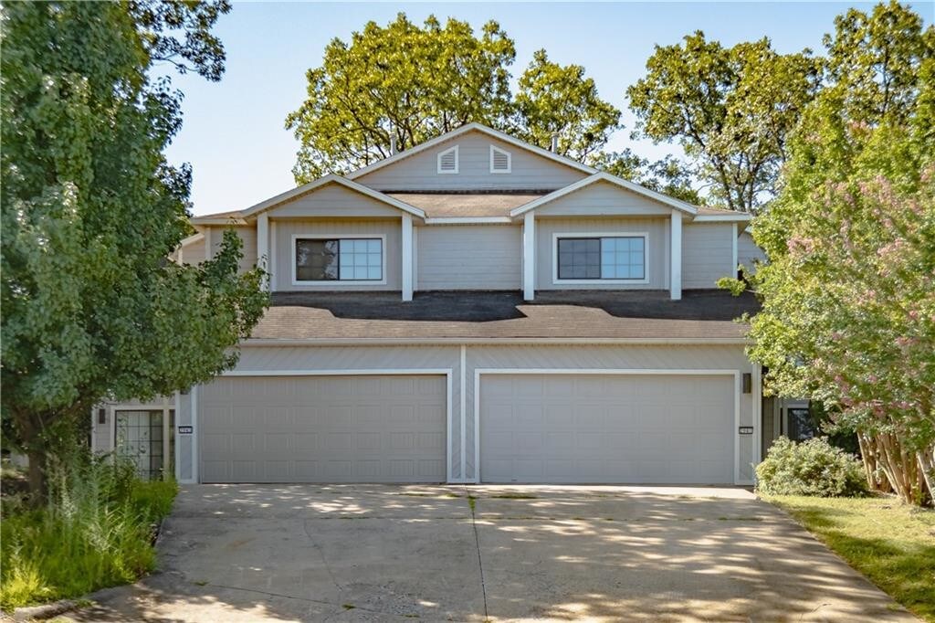 Foto principal - 2943 E Sterling Ct