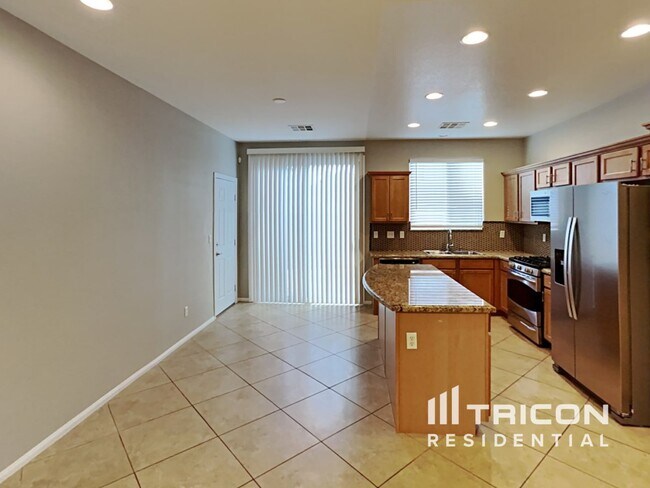 Building Photo - 7509 Nicklin Street Las Vegas NV