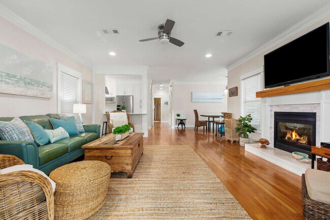 Building Photo - 66 Sunfish St