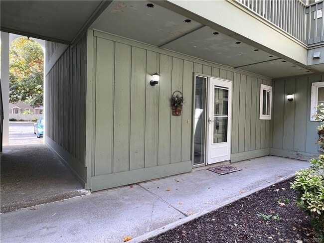 Building Photo - 66 Nashville Rd