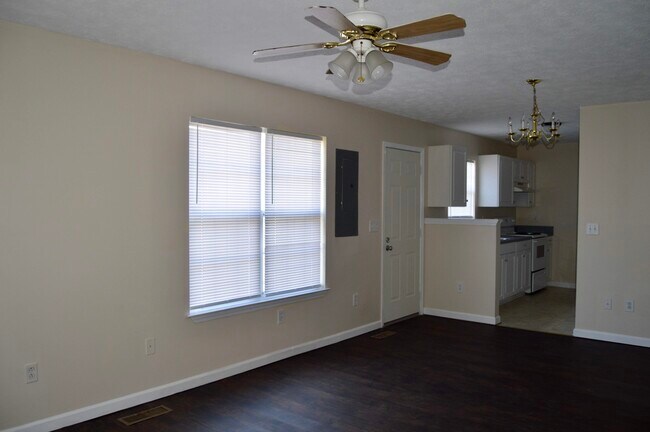 Building Photo - 518 W 45th St