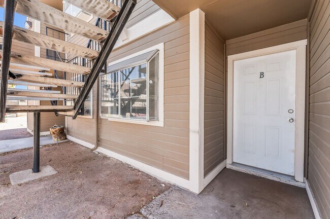 Building Photo - 2722 Alicialynn Way