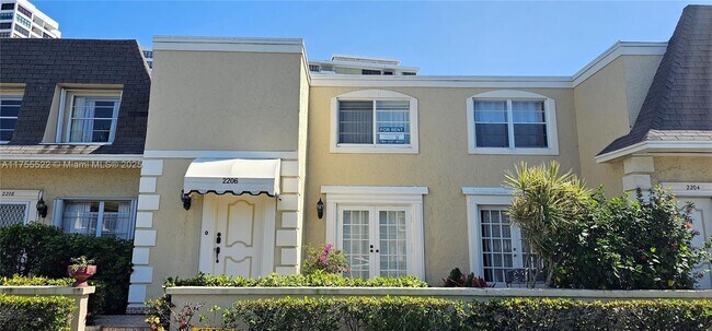 Foto del edificio - 2206 NE 7th St