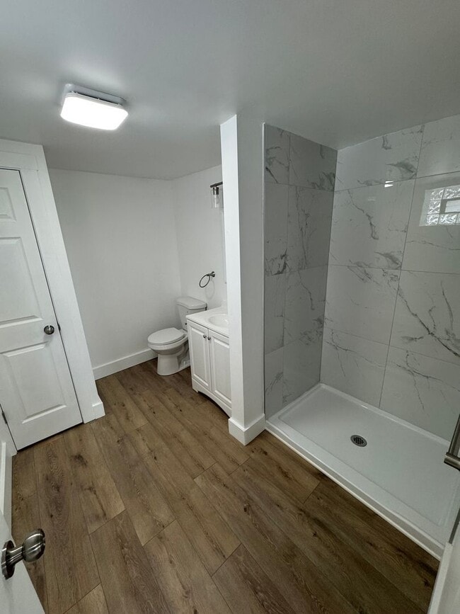 Photo - 1148 East St House