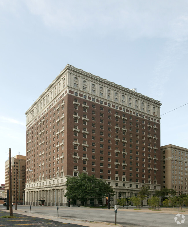 Foto del edificio - The Mayo Hotel Apartments