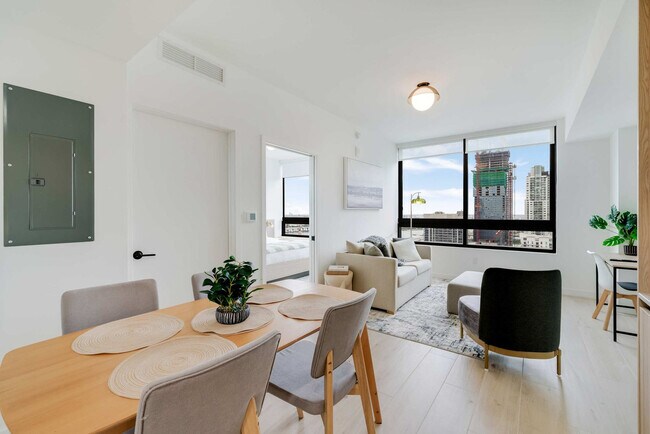 Foto del edificio - 225 N Miami Ave