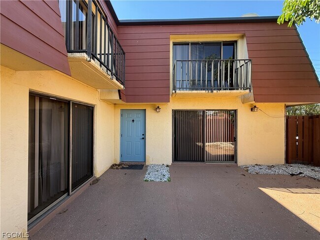 Foto del edificio - 1520 Park Meadows Dr