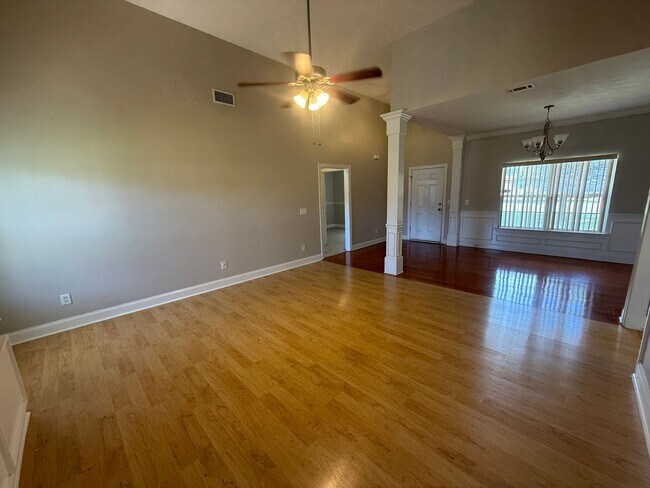 Foto del edificio - 2720 Westhaven Dr