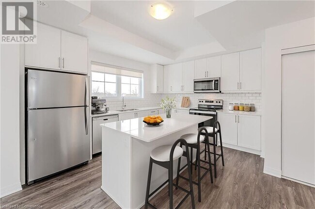 Building Photo - 265 Cotton Grass St