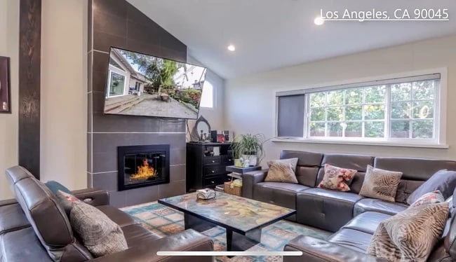 Foto del edificio - 5442 W 76th St