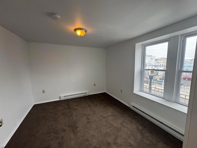 Foto del edificio - 2312 Arctic Ave