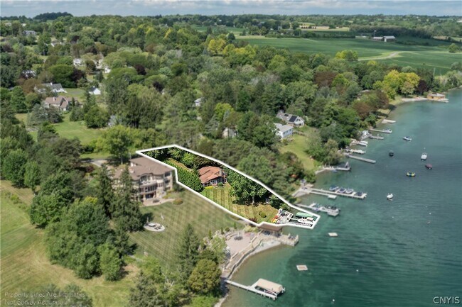 Foto del edificio - 3078 W Lake Rd