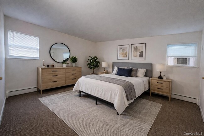 Building Photo - 7-7 Lambert Ave