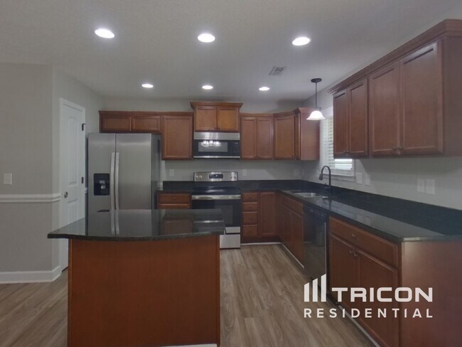 Foto del edificio - 580 Marchbanks Rd