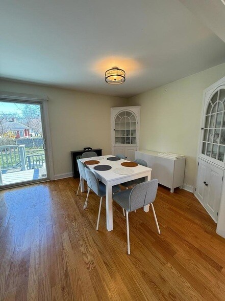 Foto del edificio - 939 Wayne Ave