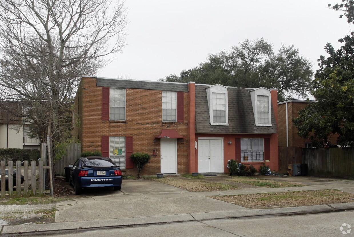 Primary Photo - 1101-1103 Carrollton Ave
