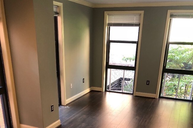 Foto del edificio - 631 D St NW