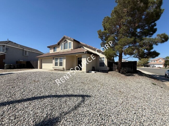 Foto del edificio - 3559 E Ave R 14