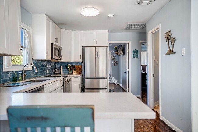 Foto del edificio - 3827 Las Palmas St