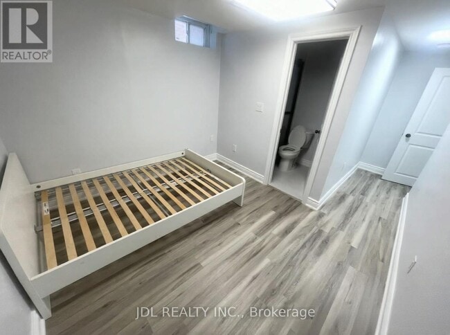 Building Photo - 30 Lavron Ct